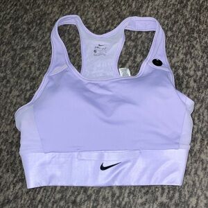 NWT Nike Swoosh Pocket Bra Lilac Light Purple